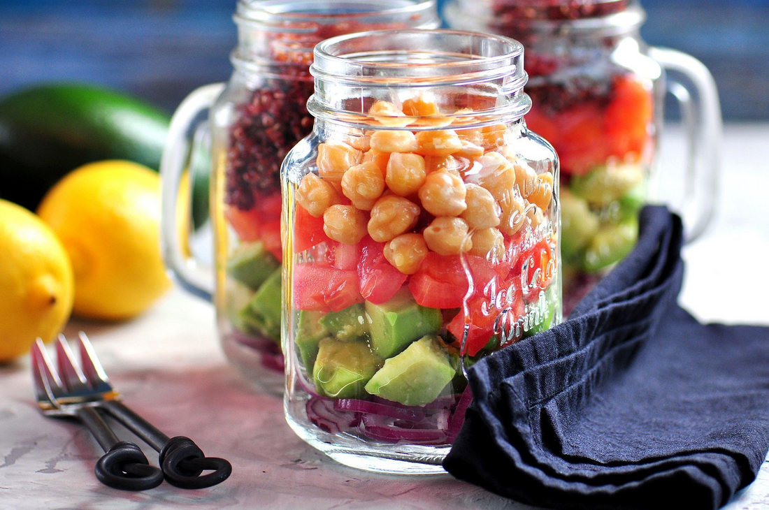 Mason Jar Meals: Fresh, Portable Recipes for Busy Days