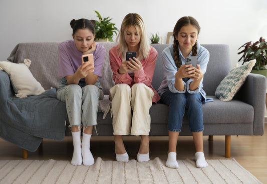 Top 5 Reasons to Unplug From Social Media for Better Mental Wellness
